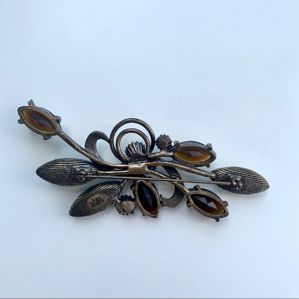 Vintage Joan Rivers Brooch - Picture 5 of 5